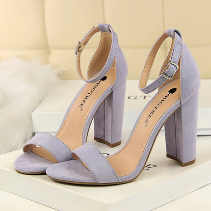 2025 Summer Plus Size 34-43 Woman 9.5cm High Heels Sandals Classic Block Platform Pumps Lady Chunky Burgundy Yellow Nude Shoes