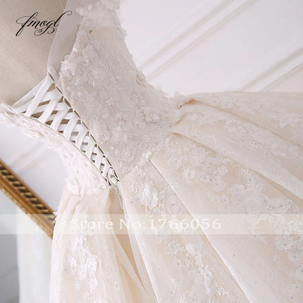 Customized Sexy Sweetheart Lace Ball Gown Wedding Dresses Applique Beaded Flowers Chapel Train Bride Gown Vestido De Noiva