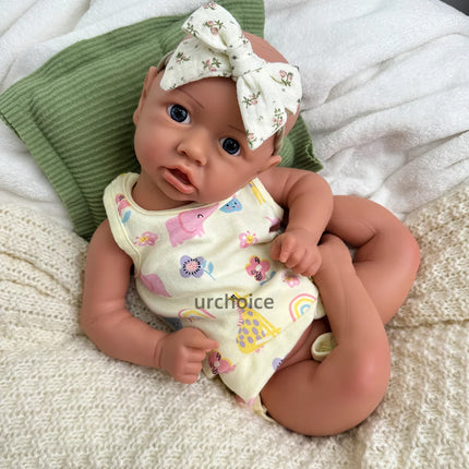 18-Inch 44Cm Cute Realistic Full Solid Silicone Open-Eyes Reborn Baby Girl Fashion Doll Playmates and Collector's Item