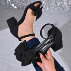 black / 40