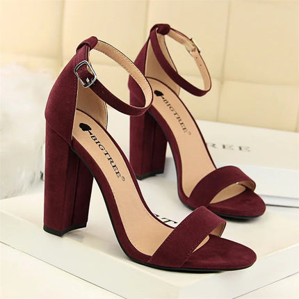 Summer Fashion Simple Classic Women Suede Open Toe High Heels Sandals Yellow Gladiator Square Heels Platform Shoes