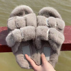 SLIPPERS 8 / 10
