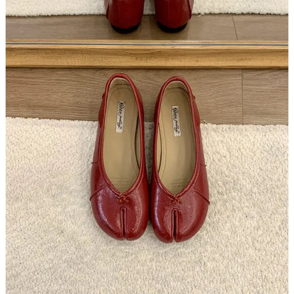 Spring Split Toe Women Ballet Flats Fashion Tabi Shoes Causal Slip On Loafer Ladies Pleated Leather Espadrilles Zapatillas Mujer
