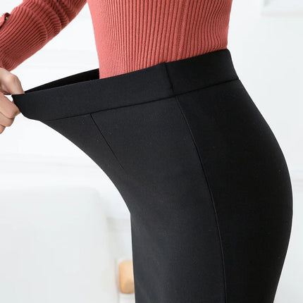 Lightweight, Stretchy Black Pencil Skirt for Women; Office-appropriate Skirts; Asian Sizes S–3XL.