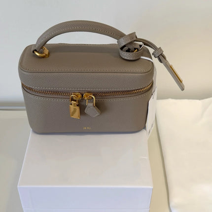 Luxury Designer Women's Crossbody Bag,High Quality JW PEI Leather Shoulder Purse with Letter, Chic Commuter Handbag
