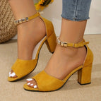 34 / YELLOW