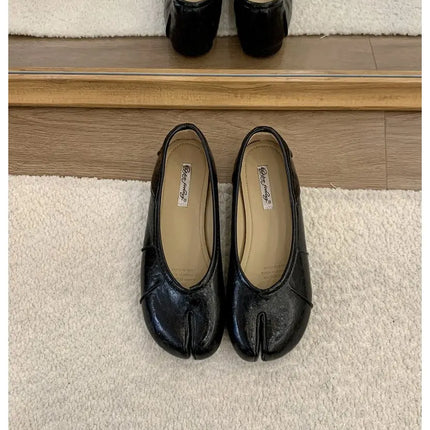 Spring Split Toe Women Ballet Flats Fashion Tabi Shoes Causal Slip On Loafer Ladies Pleated Leather Espadrilles Zapatillas Mujer