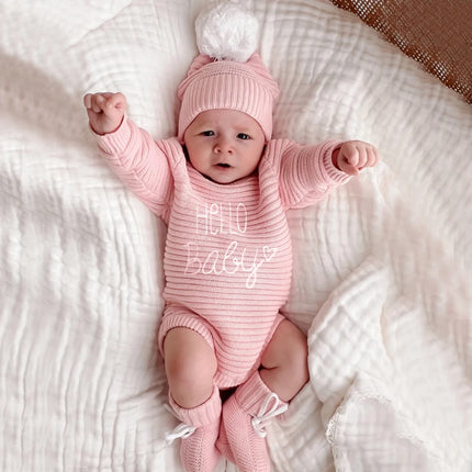 Ylsteed Hello Baby Newborn Photography Romper and Pom Hat Set Knitted Newborn Girl Outfits for Photo Shooting Infant Photo Props
