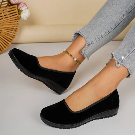 Women's Spring Slip On Sneakers Lightweight Soft Bottom Comfortable Durable Solid Color Versatile Casual Walking Shoes