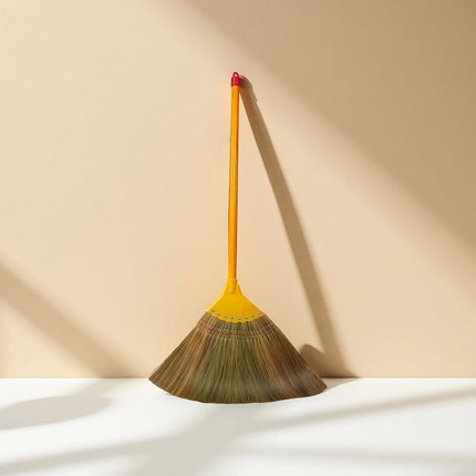 Handmade Thai-style natural broom - Extra-long heavy-duty cleaning broom, non-hair-sticking, suitable for home, event, and cultural decoration - Sturdy Asian grass and wood structure, soft cleaning tool