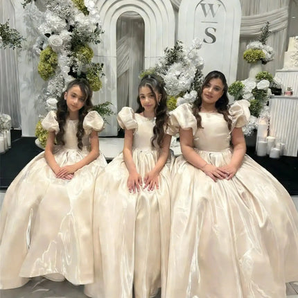 Satin Custom Flower Girl Dress for Wedding Puff Sleeve With Bow Floor Lenght Ball Gown Kids Birthday First Communion Ball Gown