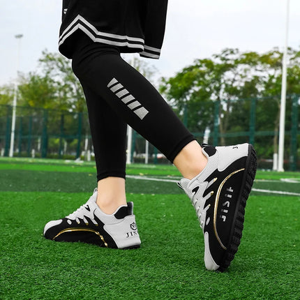 Men's Outdoor Sneakers / 1 Pair Sports Casual Running Shoes Thick Soles / Suitable for Young People Fashion Trends Outdoor Outings Daily Casual Wear