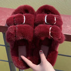 SLIPPERS 3 / 12
