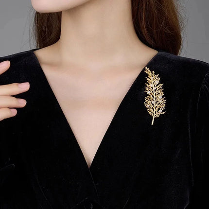 Ajojewel Christmas Cypress Branch Brooch Golden Leaf Jewelry With White Pearls Guest Birthday Gifts