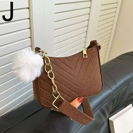 Mini Women Shoulder Bags Fashion Felt Women's Bag Design Advanced Underarm Handbags Mini Saddle Bag
