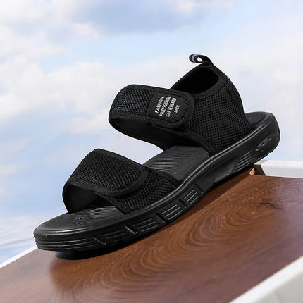 A Pair of New Summer Beach Shoes, Non-Slip, Fashionable, Wear-Resistant, Breathable Casual Shoes, Wear-Resistant Sports Sandals