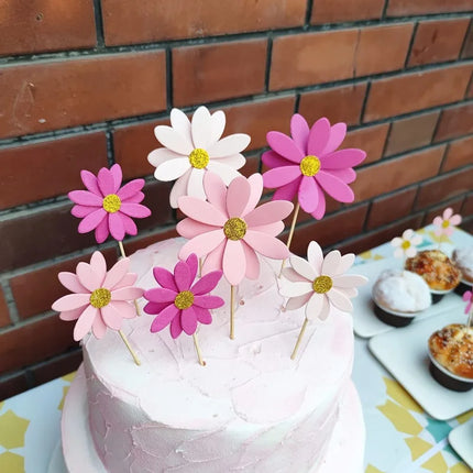 24pcs Daisy Themed Party Supplies Mixed with Flowers Perfect for Decorating Cupcakes Toothpicks and Birthday Celebrations