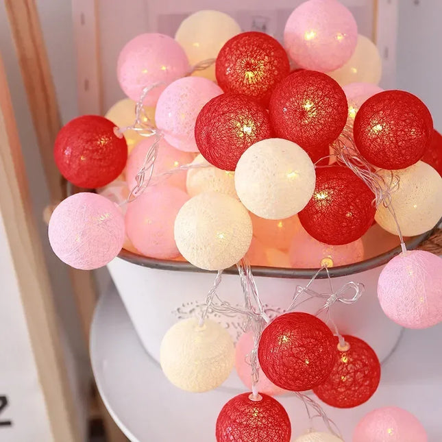 10/20LED String Lights Battery Cotton Balls Christmas Garland Fairy Light Novelty Lamp Chain for Home Wedding Party Decoration