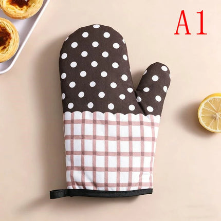 1Pcs Thickened Plaid Microwave Oven Gloves Heat Resistant Anti-scald Insulation Gloves Kitchen Baking Tools