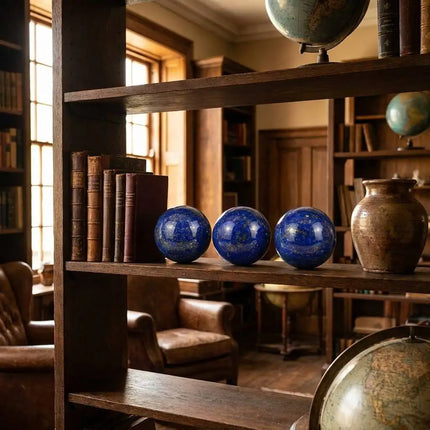 Natural Lapis Lazuli Crystal Sphere Ball 5-6cm with Wood Base Large Orb Royal Blue Gold Pyrite Handmade Polished Tutankhamun Egyptian Wooden Stand Display Home Decor Desk Ornament Office Decor Room Decor Bedroom Decor Table C