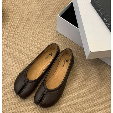 Spring Split Toe Women Ballet Flats Fashion Tabi Shoes Causal Slip On Loafer Ladies Pleated Leather Espadrilles Zapatillas Mujer