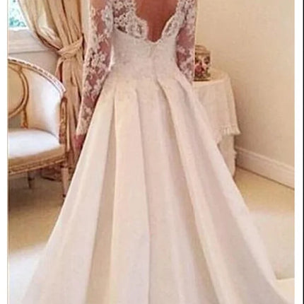 2026 New Arrival Long Sleeve Satin Lace Wedding Dress Elegant Applique Floor Length Modest Bridal Gown for Women Church Wedding