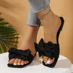 Black / 37
