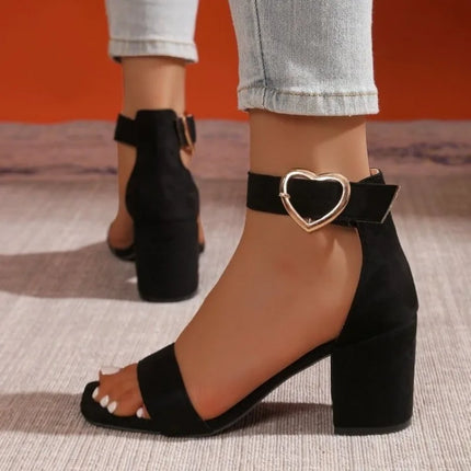 Women Sandals New Summer Fashion Sandals Medium High Heels Outdoor Elegant Wedding Shoes Bridal Plus Size Buckle Strap Sandals