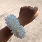white / 4pcs