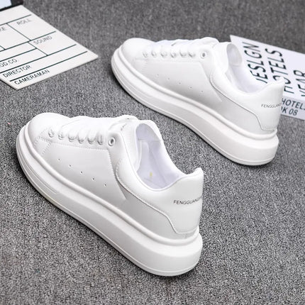 Red lacquered men's shoes Fashion black casual skateboard shoes Outdoor tennis walking shoes Universal men and women
