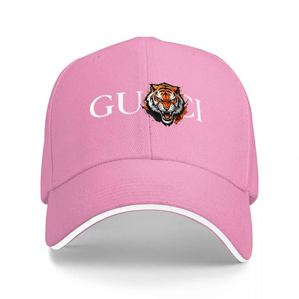 GUCCI TIGER LOGO BLACK BASEBALL CAP CLASSIC DESIGN WITH BOLD EMBROIDERY AND STRIKING ANIMAL MOTIF FOR A FASHION FORWARD LOOK