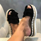 36 / black