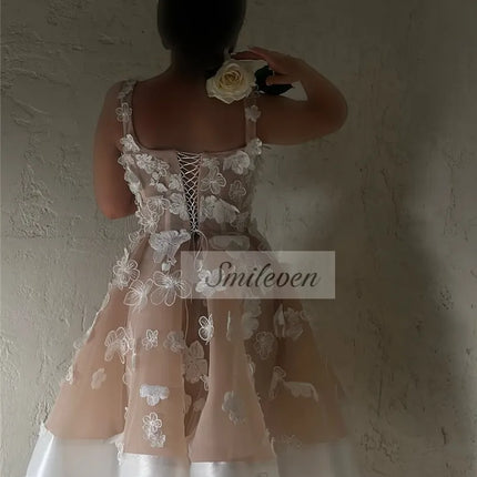 Smileven 3D Lace Flowers Wedding Dresses Champlgne Spaghetti Strao Bride Dresses Kenn Length Vestido de novia 2026 Customized
