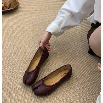 Spring Split Toe Women Ballet Flats Fashion Tabi Shoes Causal Slip On Loafer Ladies Pleated Leather Espadrilles Zapatillas Mujer