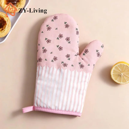 1Pcs Thickened Plaid Microwave Oven Gloves Heat Resistant Anti-scald Insulation Gloves Kitchen Baking Tools
