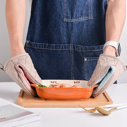 Silicone Anti Scald Gloves Oven Gloves Kitchen Tool Silicone Gloves Fish Shape Tray Dish Bowl Holder Oven Handschoen Hand Clip