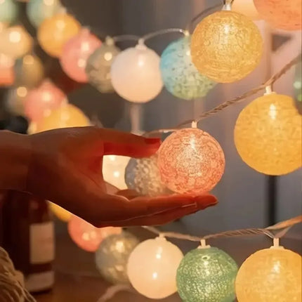 10/20LED String Lights Battery Cotton Balls Christmas Garland Fairy Light Novelty Lamp Chain for Home Wedding Party Decoration